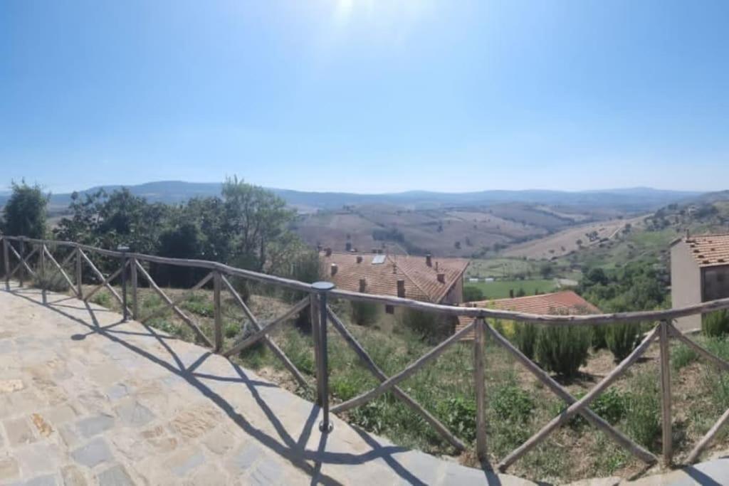 Casa Laura: Toscana Per Sempre! Villa Cinigiano Luaran gambar